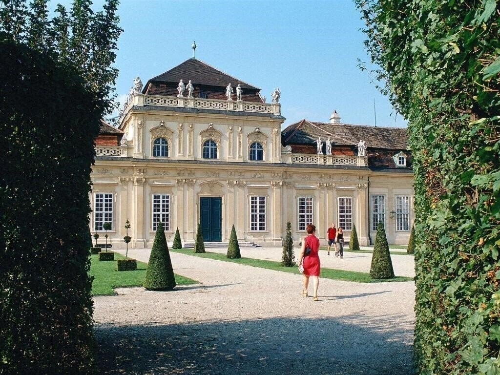 Ibis Wien Hauptbahnhof 3* фотосуреті