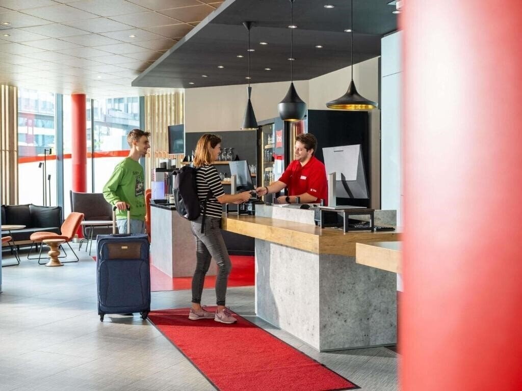 Ibis Wien Hauptbahnhof 3* суреті