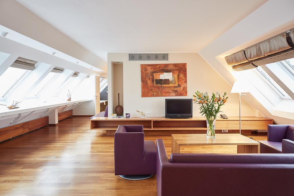 Отель Pakat Suites 4*