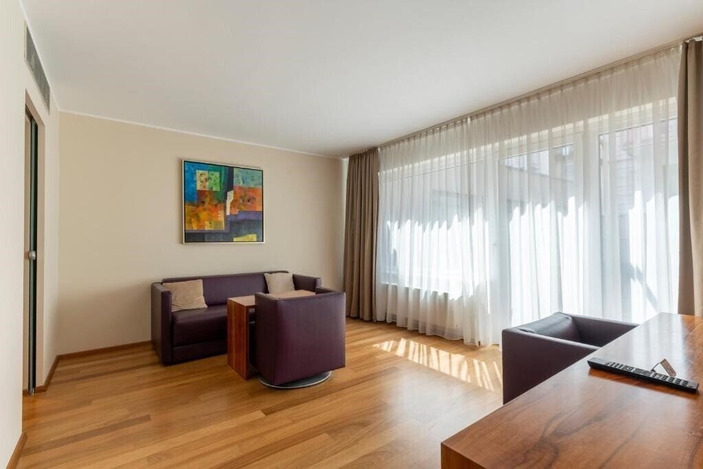 Pakat Suites 4* суреті