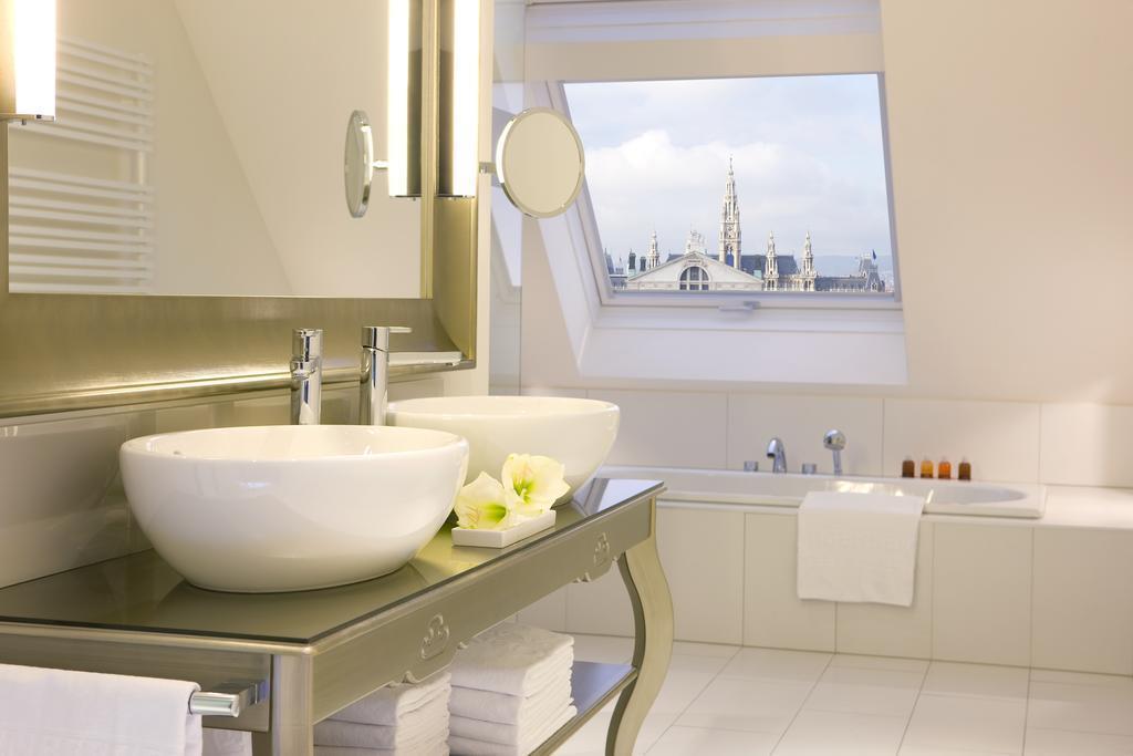 Фото Steigenberger Herrenhof 5*