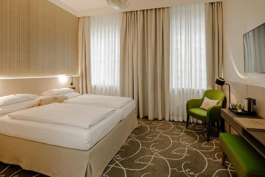 Erzherzog Rainer 4* суреті