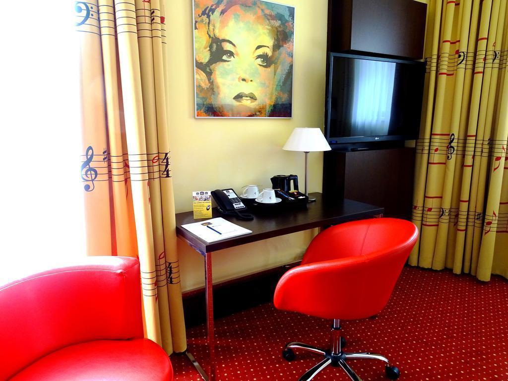 Best Western Plus Amedia Art Salzburg 4* фотосуреті