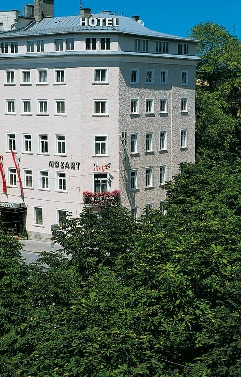 Отель Mozart 4*