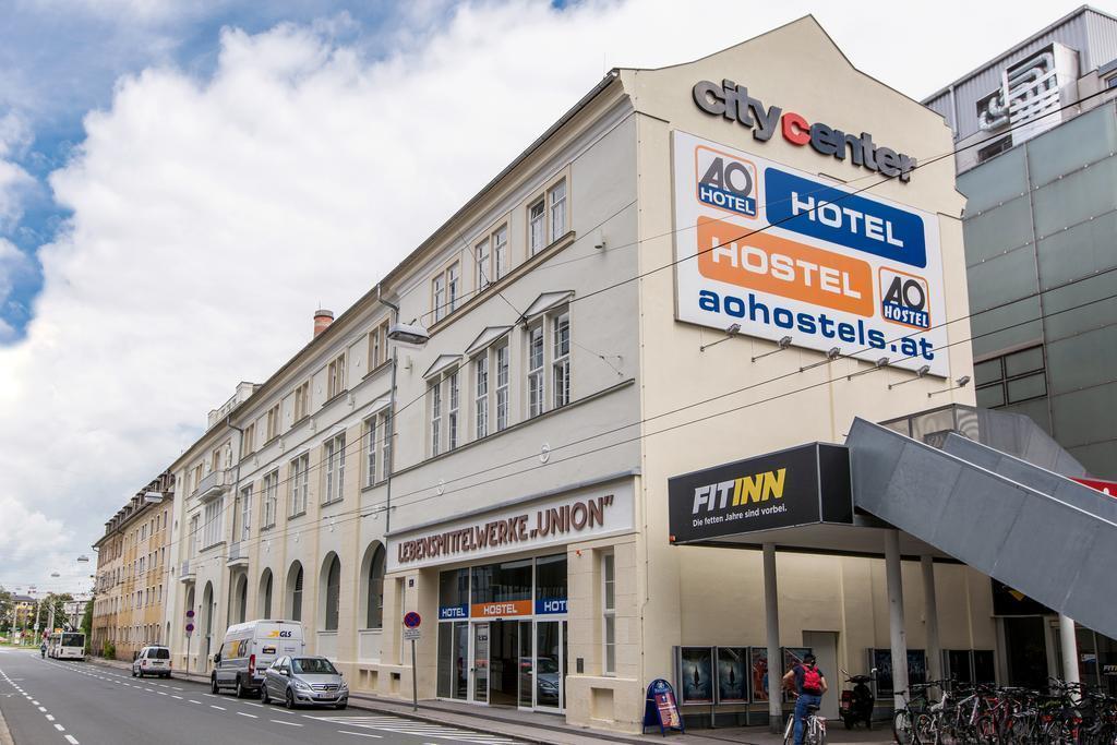 A&O Salzburg Hauptbahnhof 2* фотосуреті