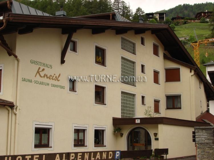 Gastehaus Kneisl Michaela 3* суреті