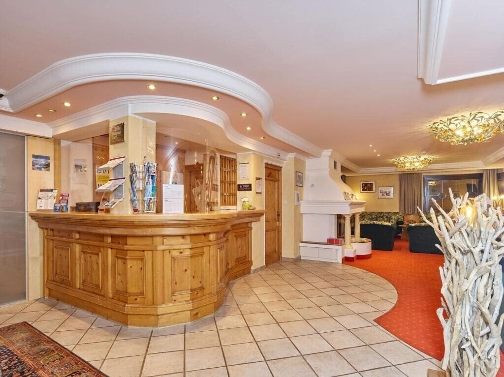 Hotel Erhart 4* суреті