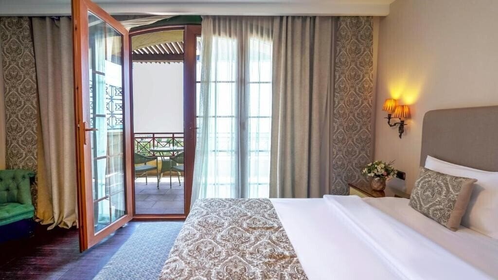 Sapphire Marine Hotel 5* қонақ үйі