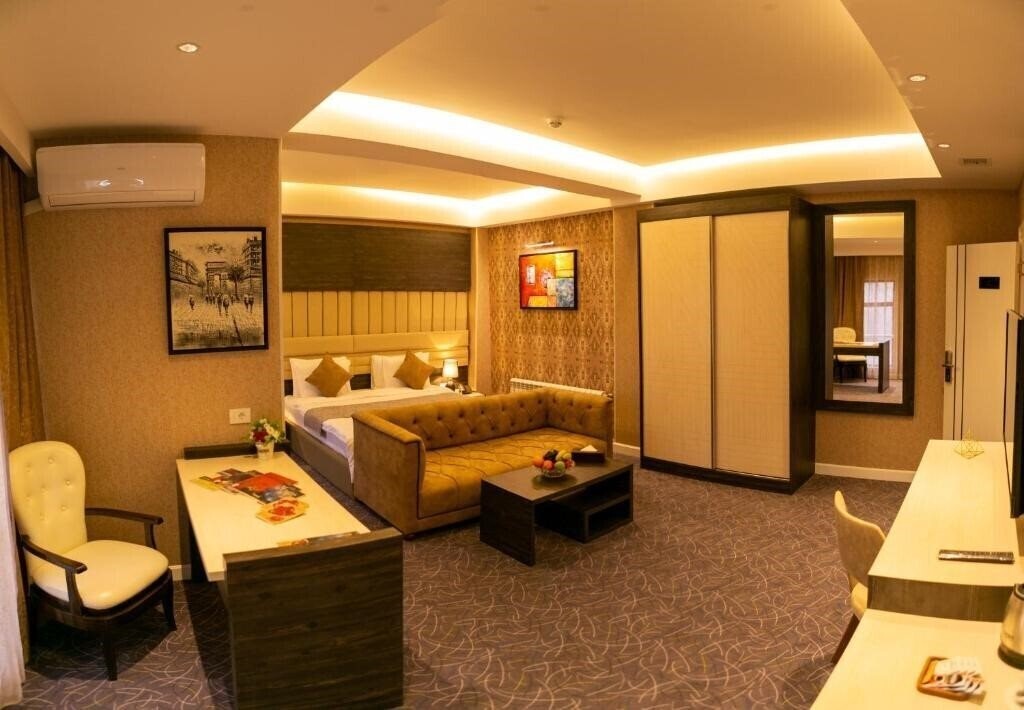 Отель Parkway Inn Hotel & SPA 4*
