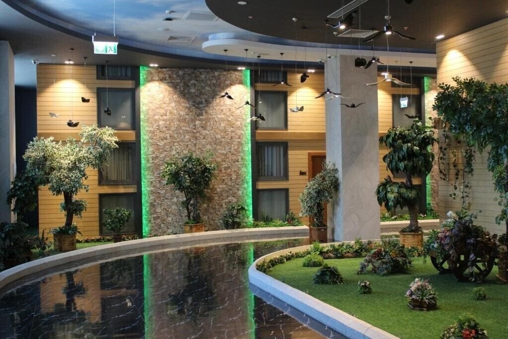 Midtown Hotel 4* суреті
