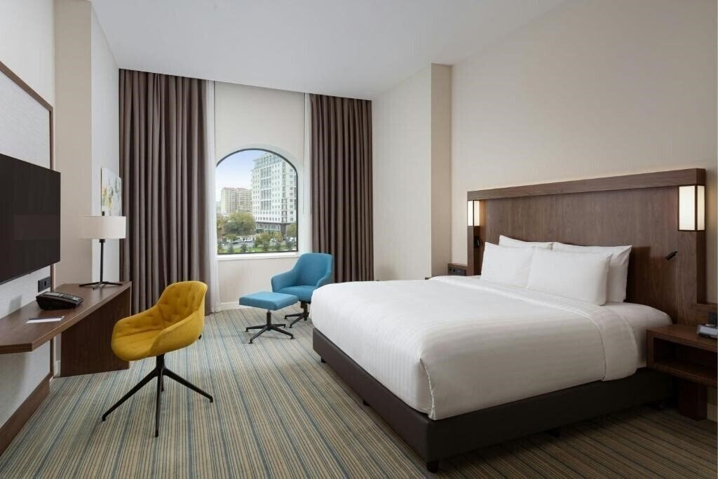 Фото Courtyard By Marriott Baku 4*