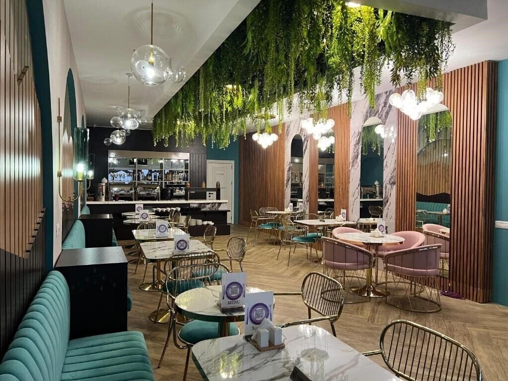 Фотография Alison Hotel Baku 4*