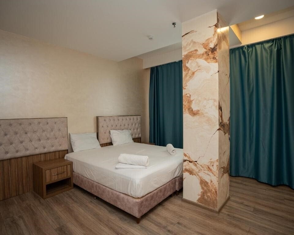 Фотография La Corne Hotel 3*