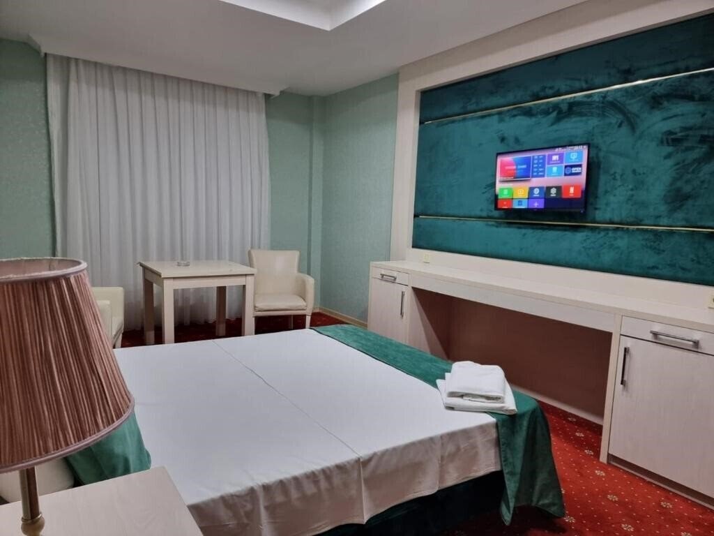 Отель Lara Hotel & SPA 3*
