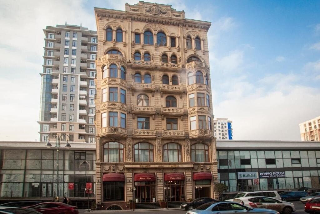 Отель Ayf Palace 4*