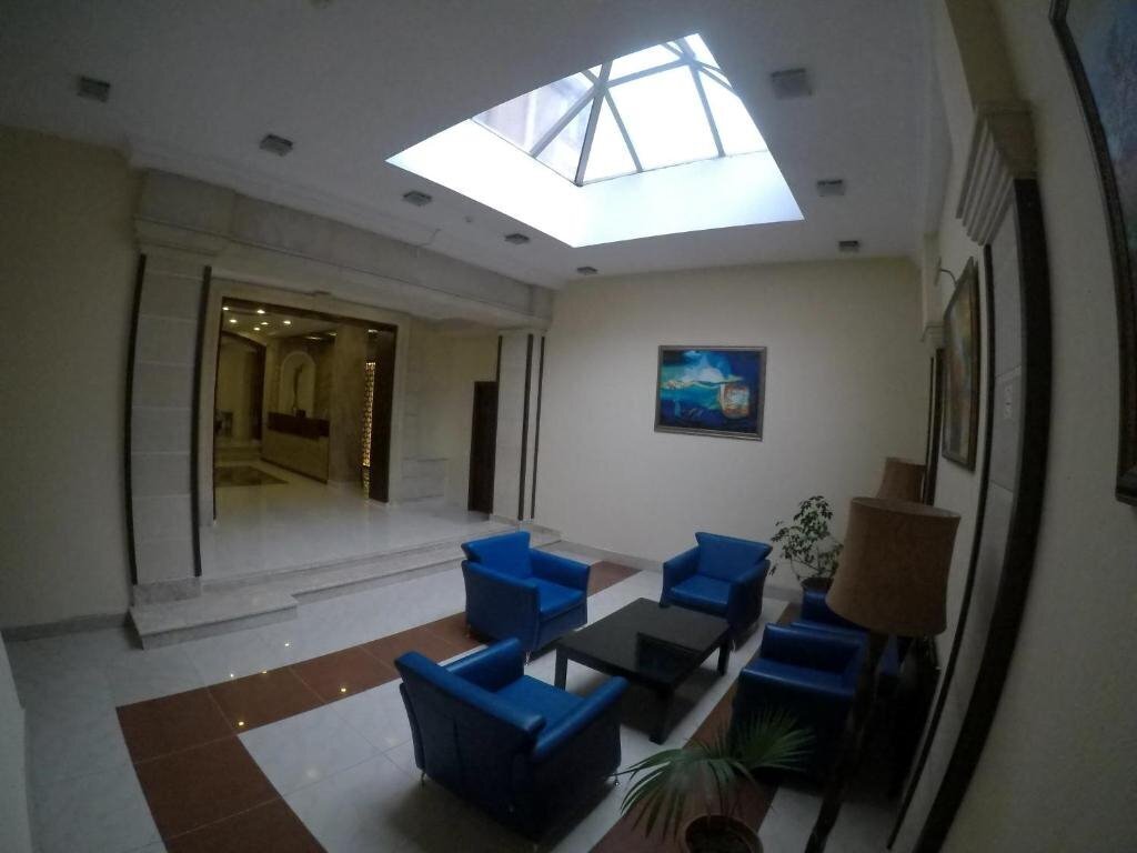 Premier Hotel 4* суреті