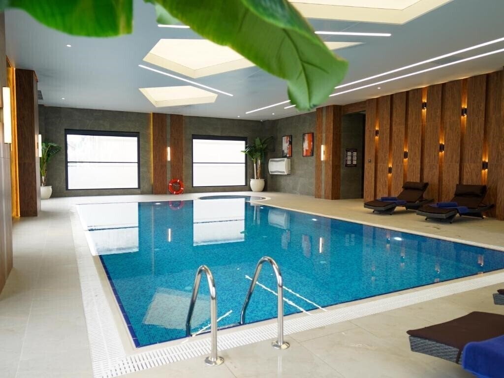 Изображение Shirvan Grand Hotel (ex. Shirvan Hotel) 4*