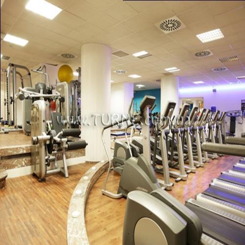 Отель NH Atlanta 4*