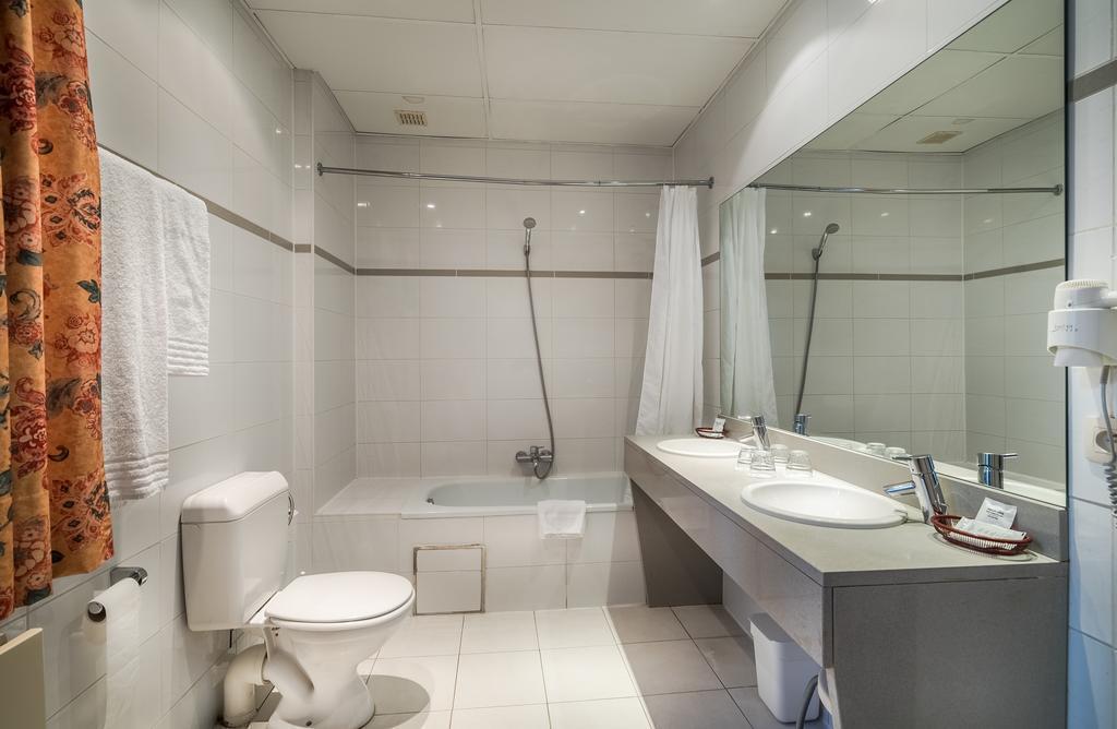 Фотография Opera 2*