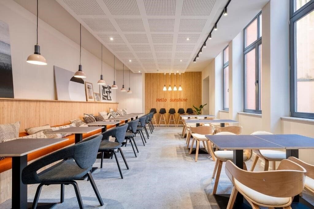 Alma Grand Place Hotel 3* суреті