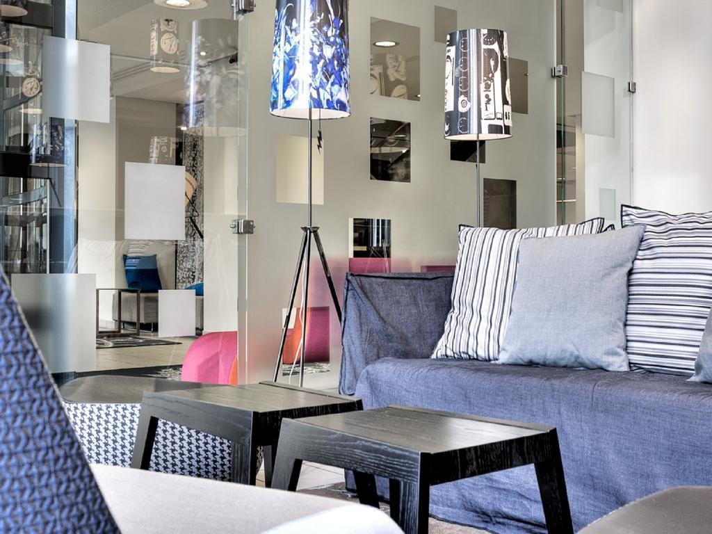 Hilton Brussels City 4* фотосуреті