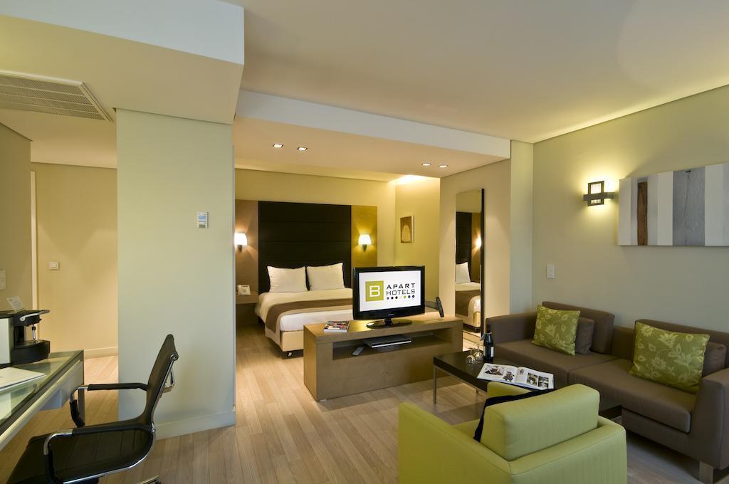 B-Aparthotel Montgomery 4* фотосуреті