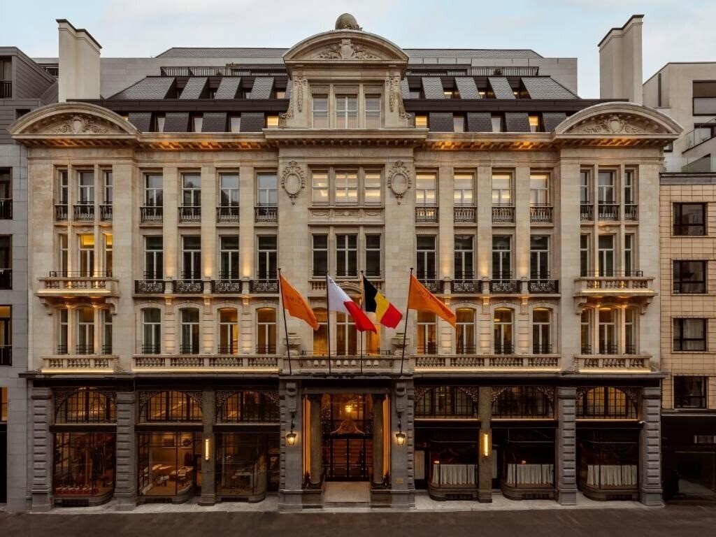 Corinthia Grand Hotel Astoria Brussels 4* қонақ үйі