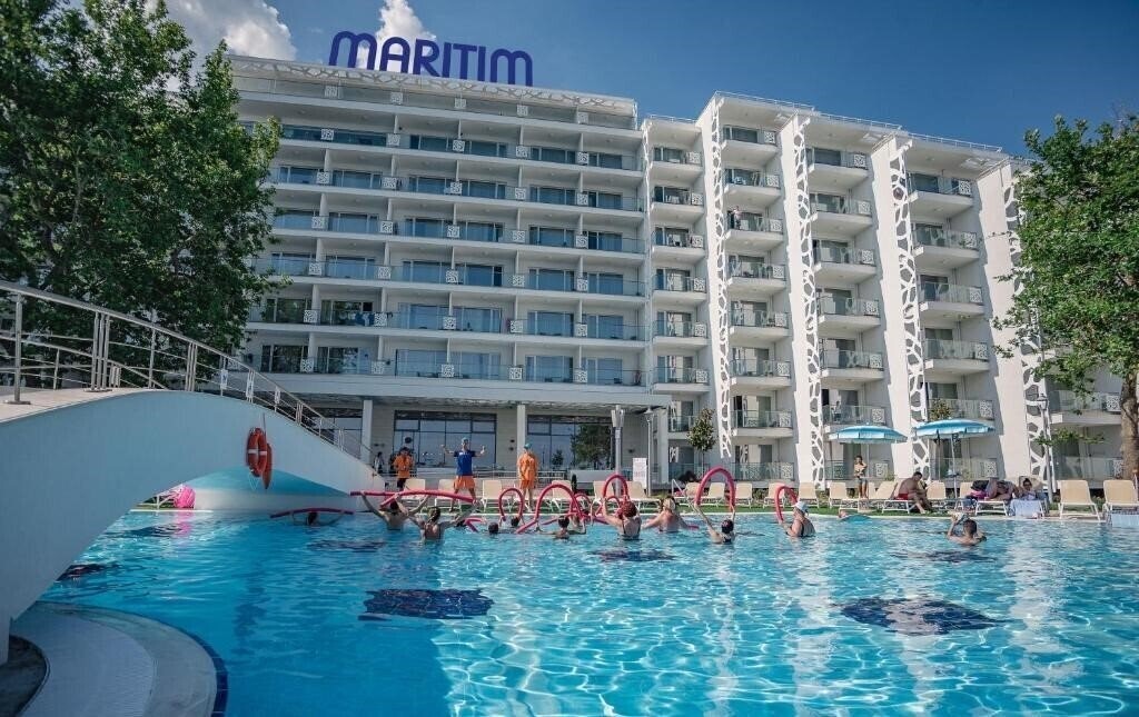 Отель Maritim Hotel Paradise Blue Albena 5*