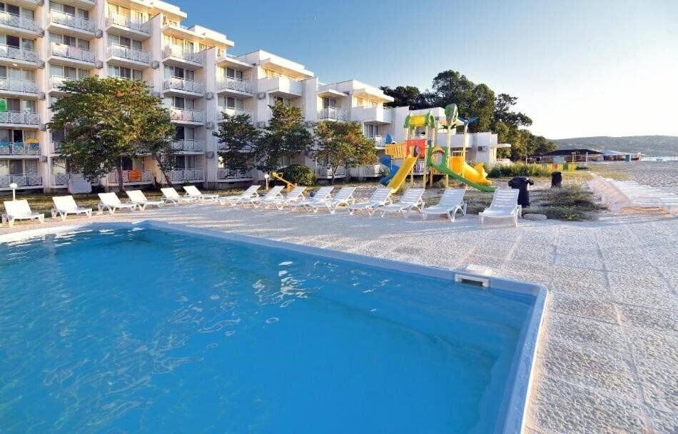Mura (ex. Albena Beach Club) 3* қонақ үйі