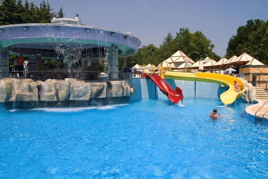 Отель Magnolia Hotel 3*