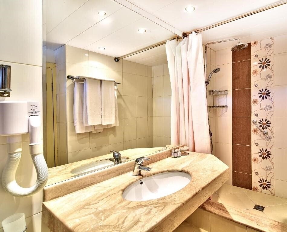 Sandy Beach 4* фотосуреті