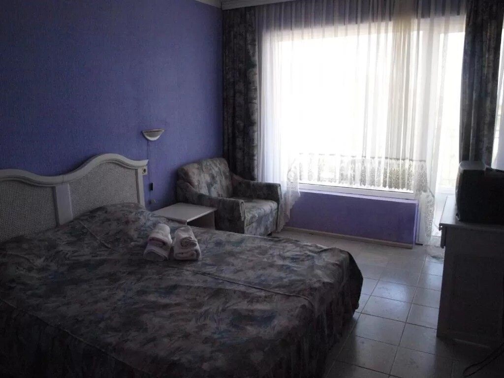 Sunrise Guest House 2* суреті