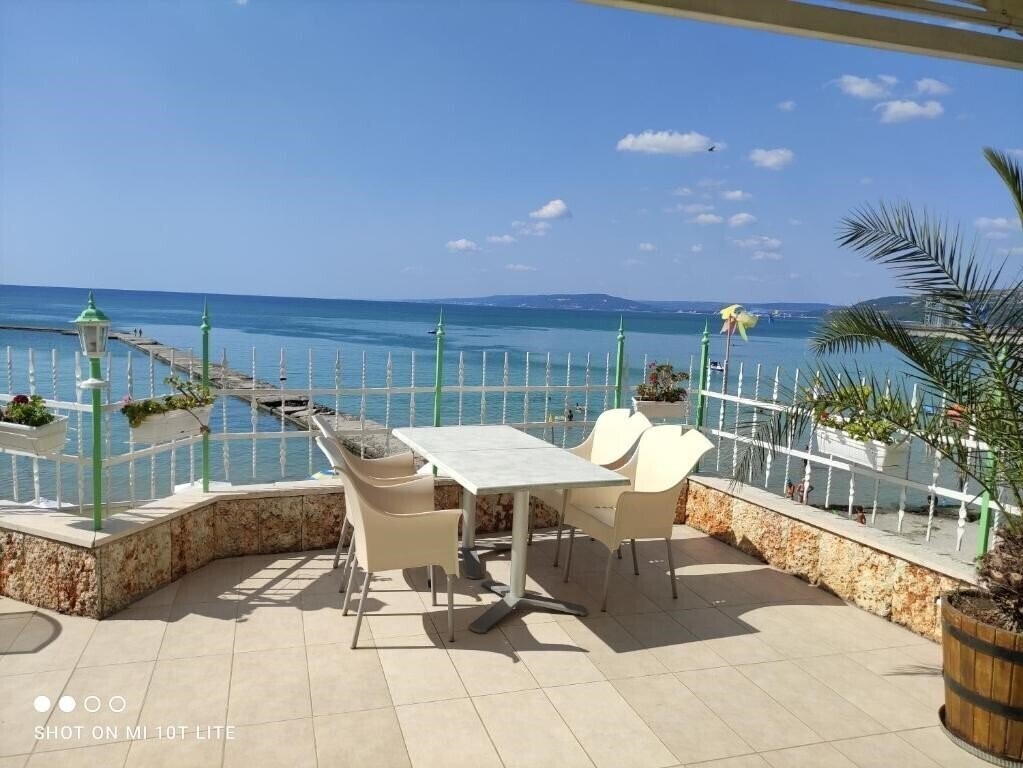 Oasis 3* суреті