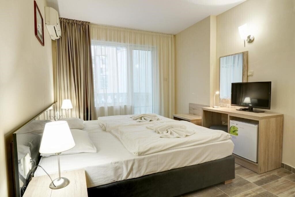 Фото Jupiter Family Hotel 3*