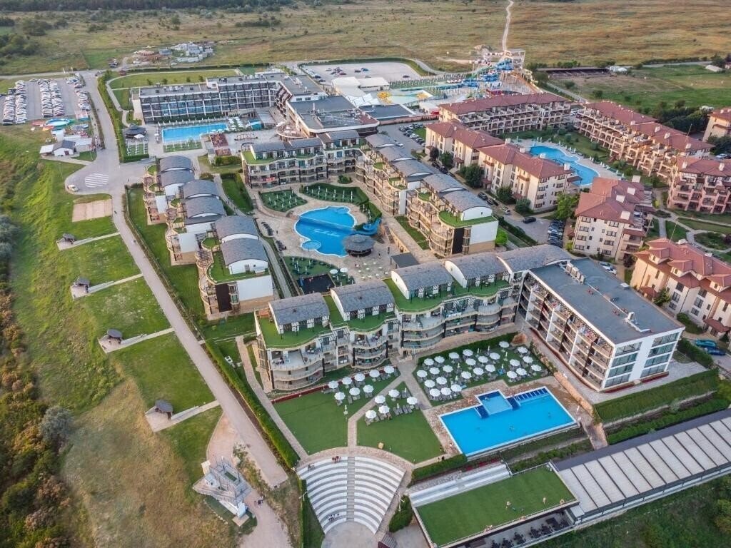 Topola Skies Resort & Aquapark 4* қонақ үйі