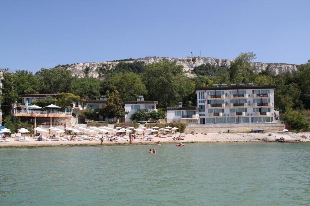 Отель Oasis_balchik 3*