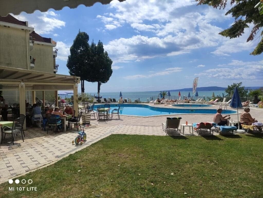 Helios Balchik 3* суреті