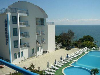 Iceberg 3* қонақ үйі