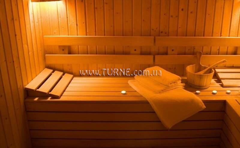 Chateau Hotel 4* фотосуреті