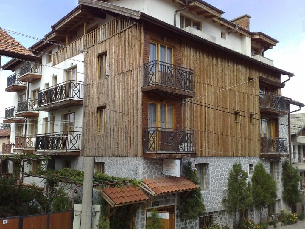 Отель Hotel Biser 3*