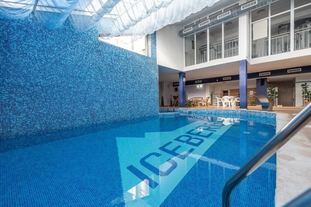 Hotel Iceberg 3* фотосуреті