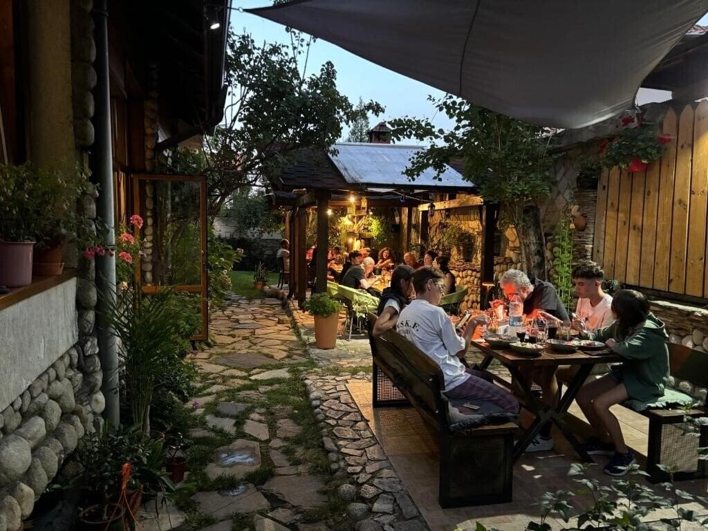 Kralev Dvor 3* суреті