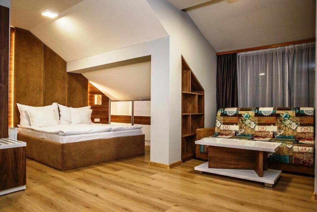 Фото Casa Karina 4*
