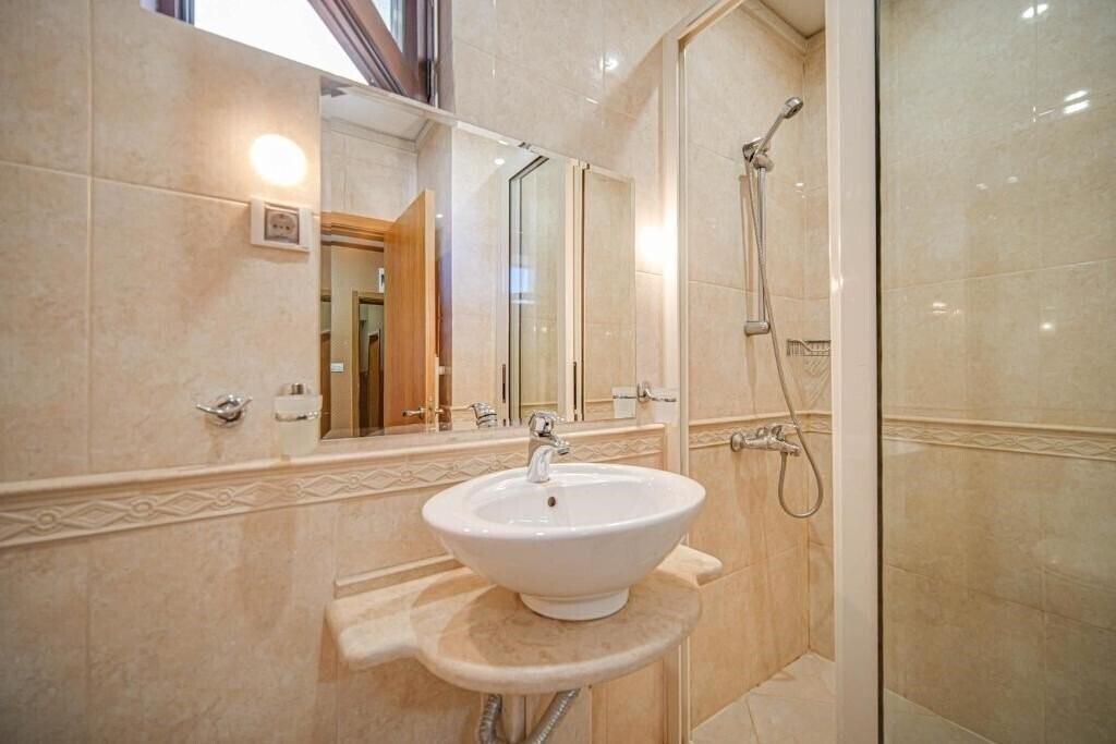 Friends 3* фотосуреті