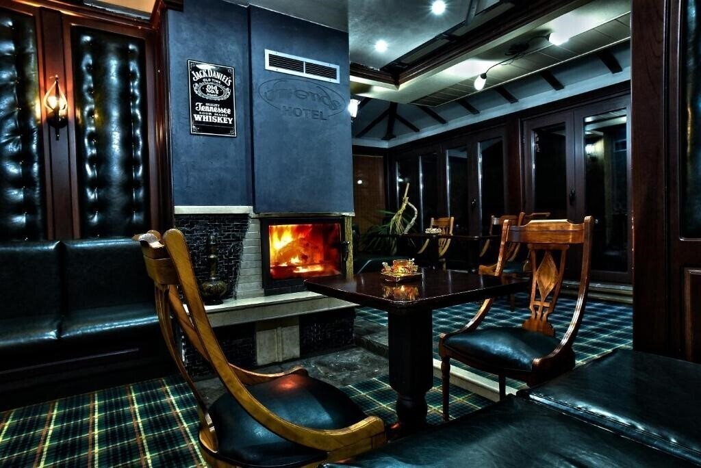 Friends 3* суреті