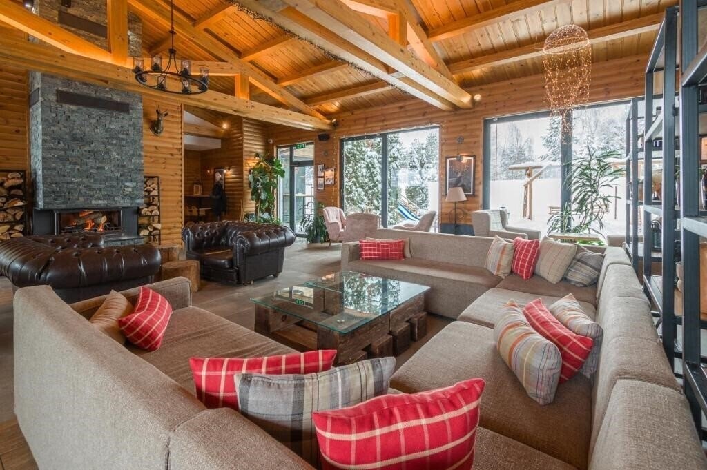 Отель Cornelia Boutique Hotel & Spa (Razlog) 2*