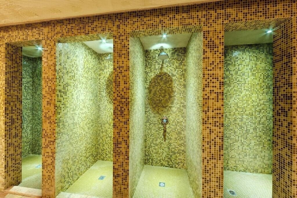 Фото Grand Royale Hotel & Spa 4*