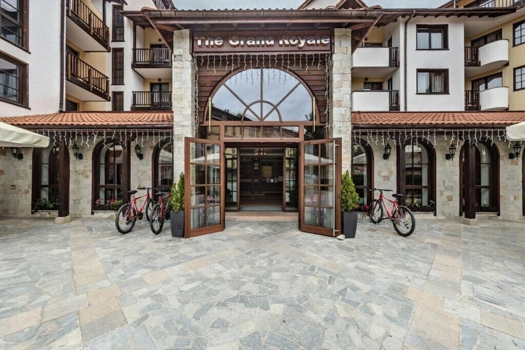 Картинка Grand Royale Hotel & Spa 4*