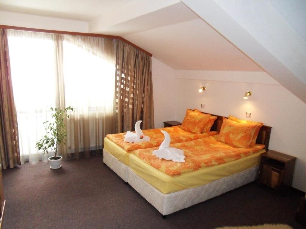 Картинка Family Hotel Nadejda 3*