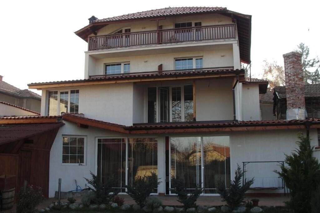 Отель Zasheva Kushta Guesthouse 3*